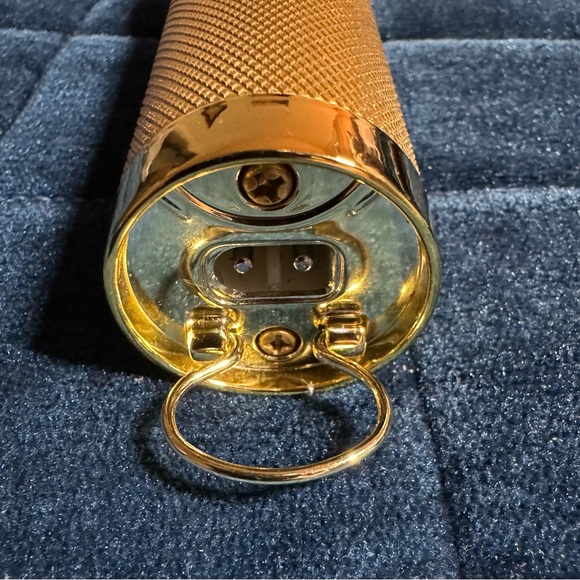 Like New BaBylissPro GoldFX T-Outlining Trimmer - Picture 10 of 10